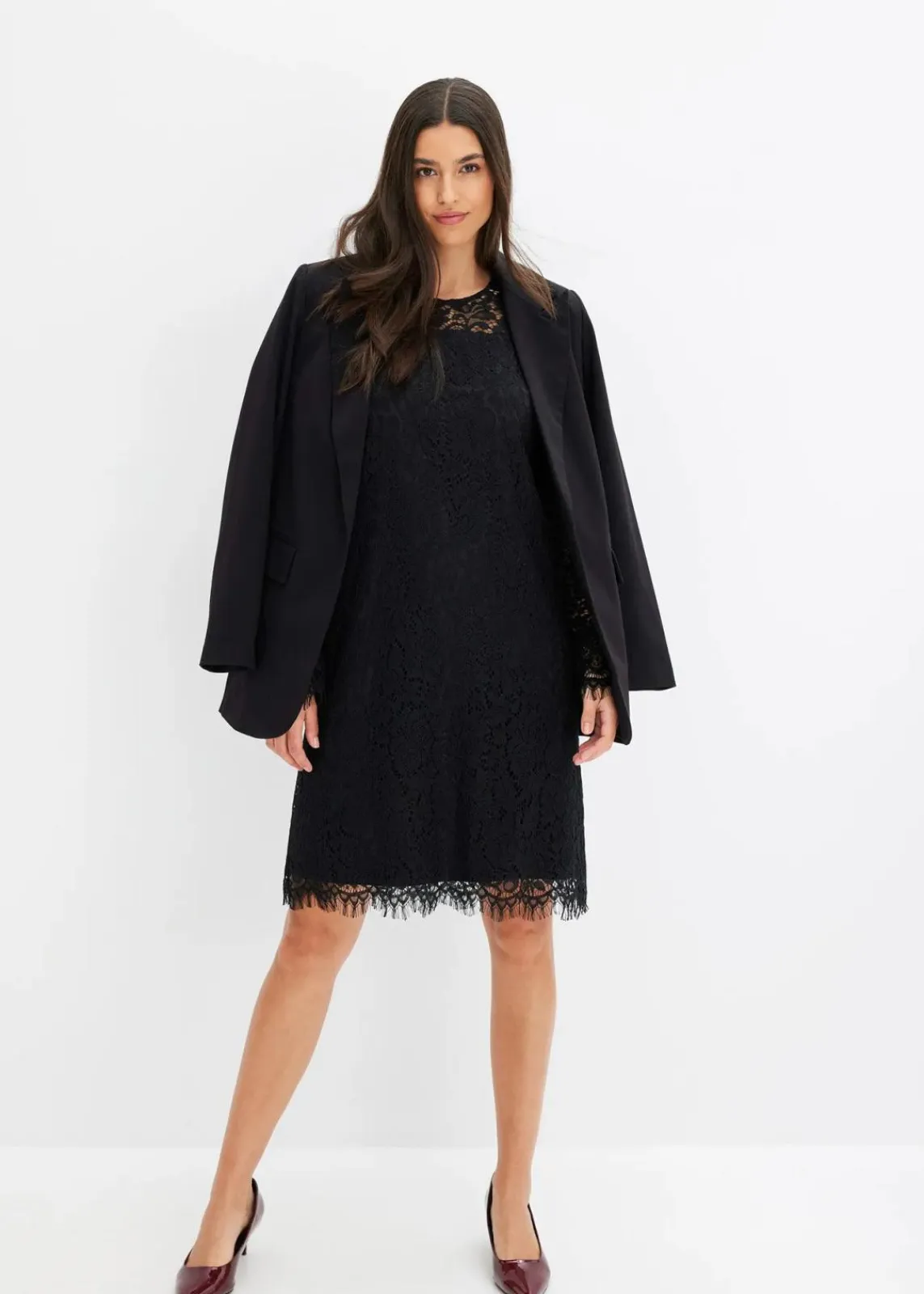 bonprix Kleider|Bekleidung·Pullover & Strickjacken^Spitzenkleid schwarz
