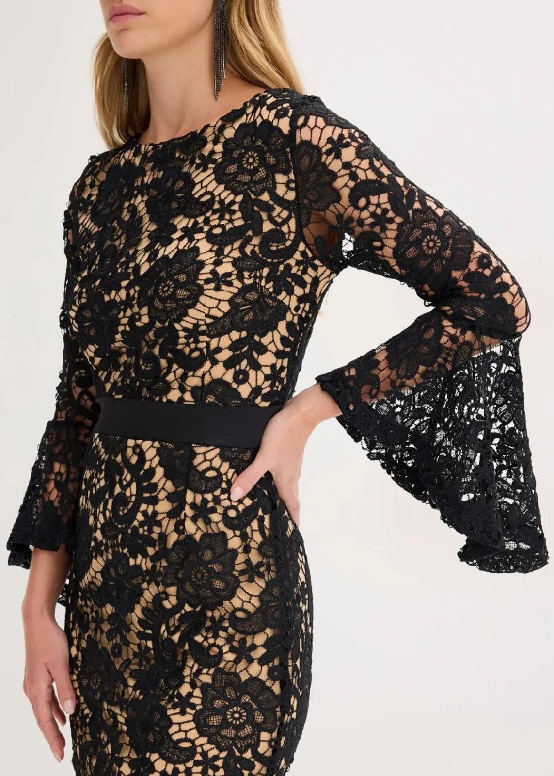bonprix Festliche Mode|Kleider^Spitzenkleid mit Satin-Einsatz schwarz