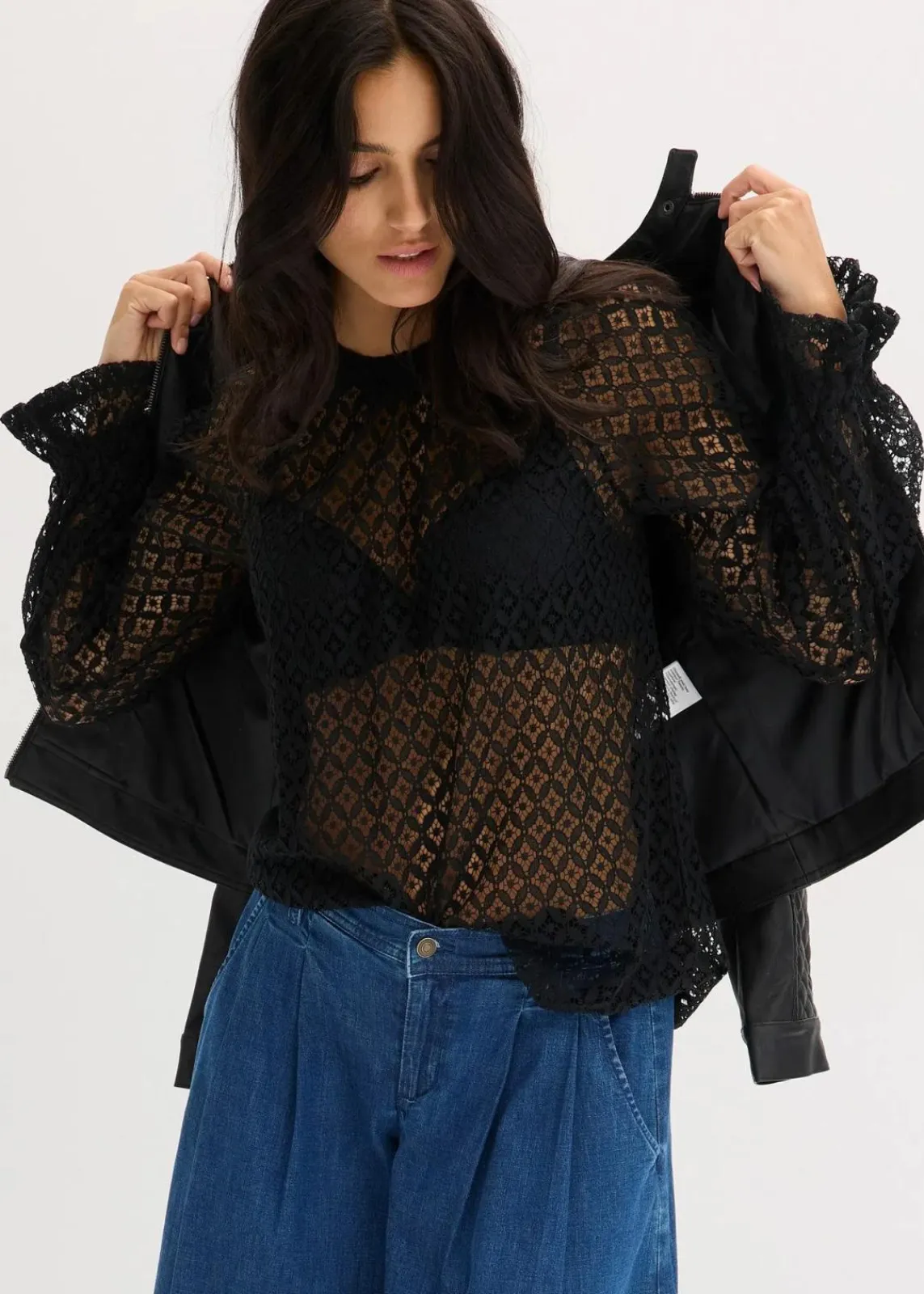 bonprix Shirts & Tops^Spitzenshirt aus Baumwoll-Mix schwarz
