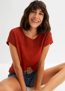 bonprix Shirts & Tops|Nachhaltigere Materialien^Spitzenshirt aus softer Viskose karminrot