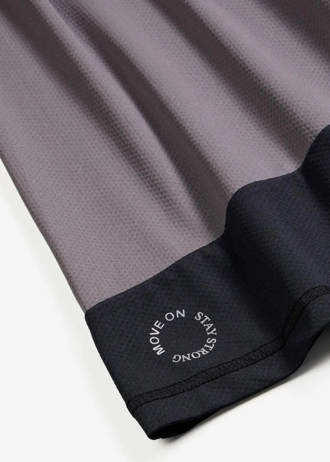 bonprix Shirts & Tops|Sportbekleidung^Sport-Shirt mit Strukturoptik granitgrau/schwarz