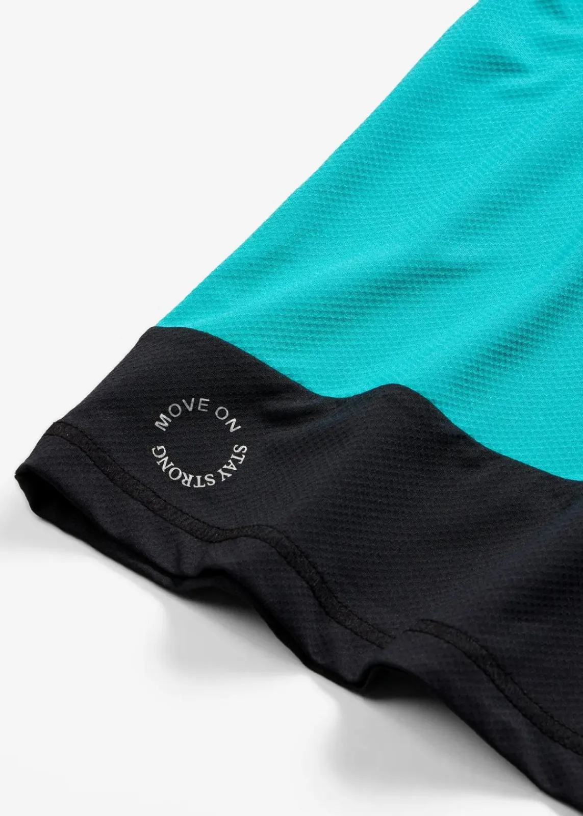bonprix Bekleidung·Sweat|Nachhaltigere Materialien^Sport-Shirt mit Strukturoptik smaragd/schwarz