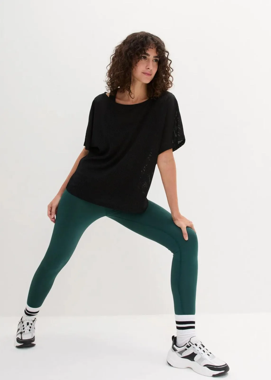 bonprix Shirts & Tops|Sportbekleidung^Sport-Top mit Mesh-Shirt (2-tlg. Set) schwarz