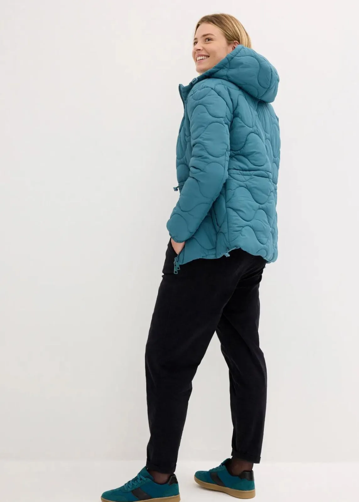 bonprix Bekleidung·Hosen|Nachhaltigere Materialien^Steppjacke mattpetrol