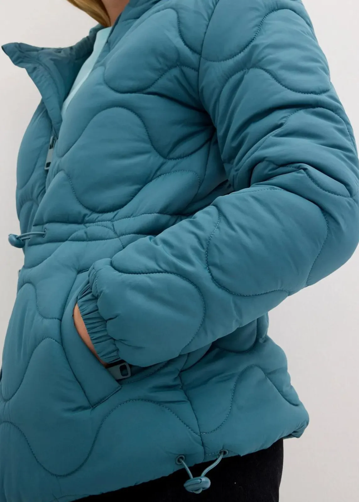 bonprix Bekleidung·Hosen|Nachhaltigere Materialien^Steppjacke mattpetrol