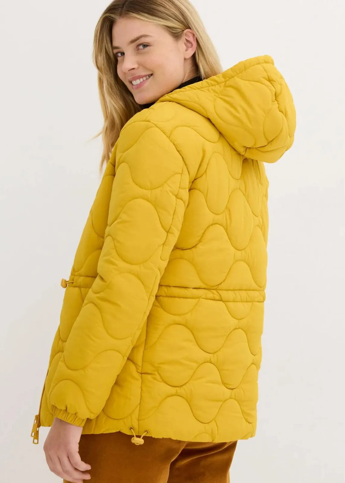 bonprix Jacken & Mäntel|Nachhaltigere Materialien^Steppjacke ockergold
