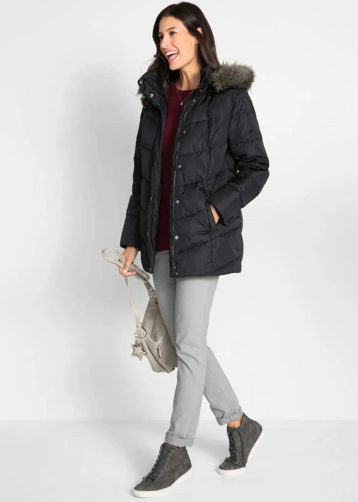 bonprix Bekleidung·Hosen|Jacken & Mäntel^Steppjacke schwarz