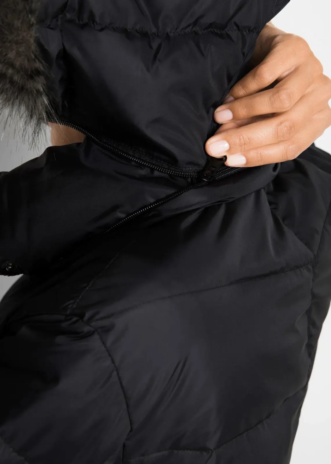 bonprix Bekleidung·Hosen|Jacken & Mäntel^Steppjacke schwarz