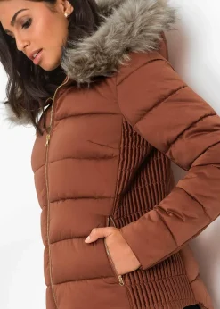 bonprix Jacken & Mäntel|Nachhaltigere Materialien^Steppjacke aus recyceltem Polyester kastanienbraun