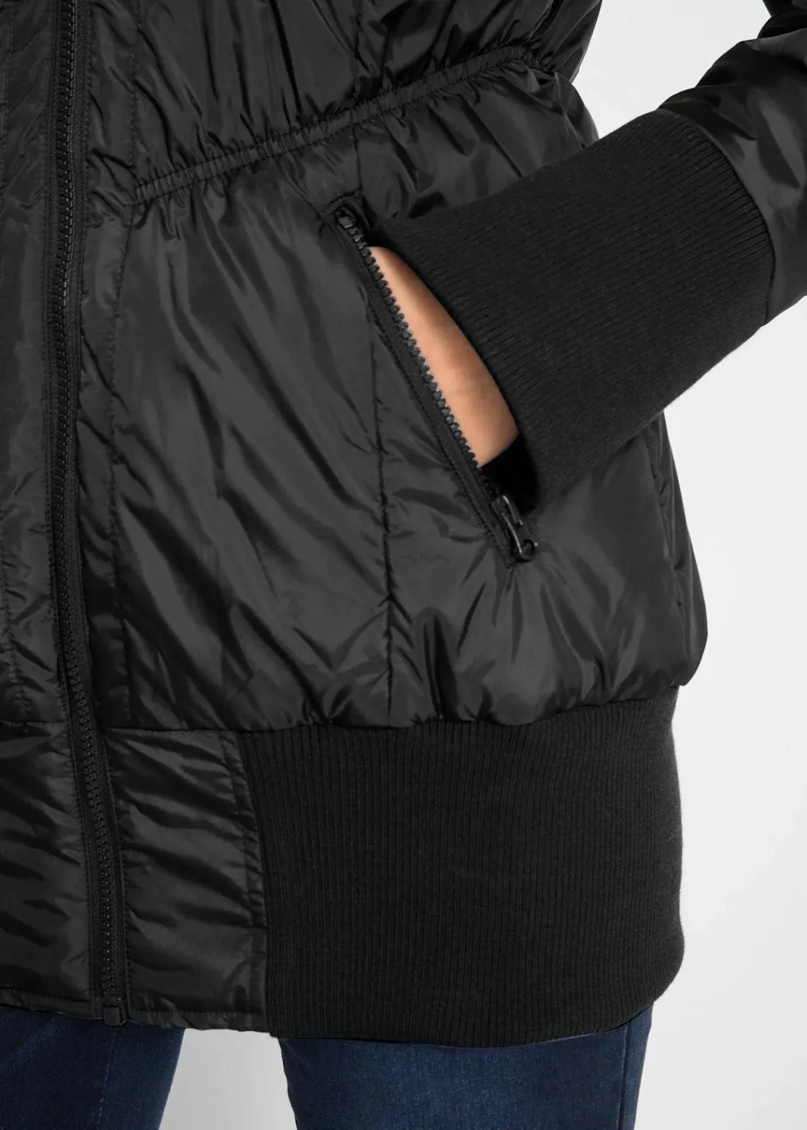 bonprix Bekleidung·Hosen|Jacken & Mäntel^Steppjacke mit breitem Komfortbund und Kapuze schwarz