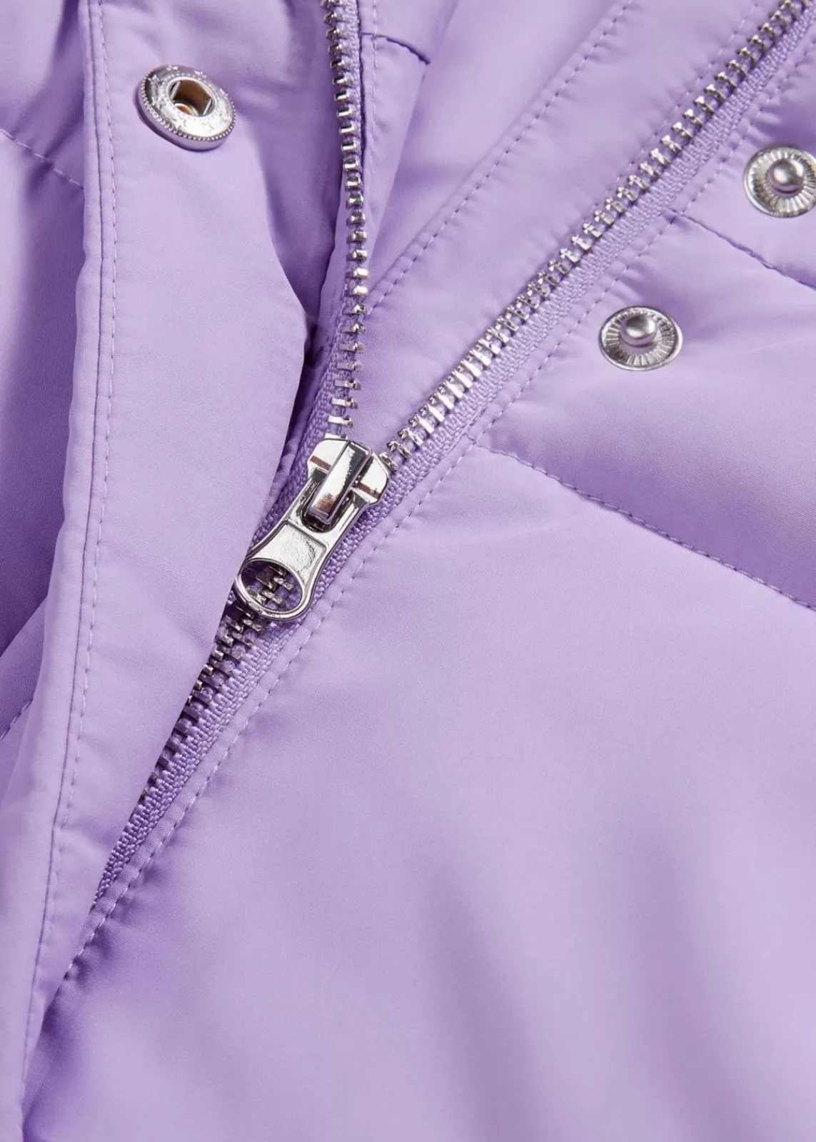 bonprix Bekleidung·Hosen|Jacken & Mäntel^Steppjacke mit Stehkragen softlila