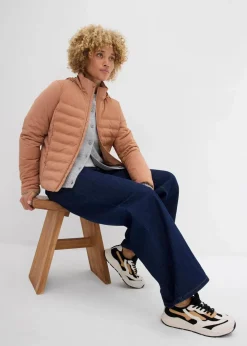 bonprix Bekleidung·Hosen|Jacken & Mäntel^Steppjacke, ultra leichtes Daunenimitat braun