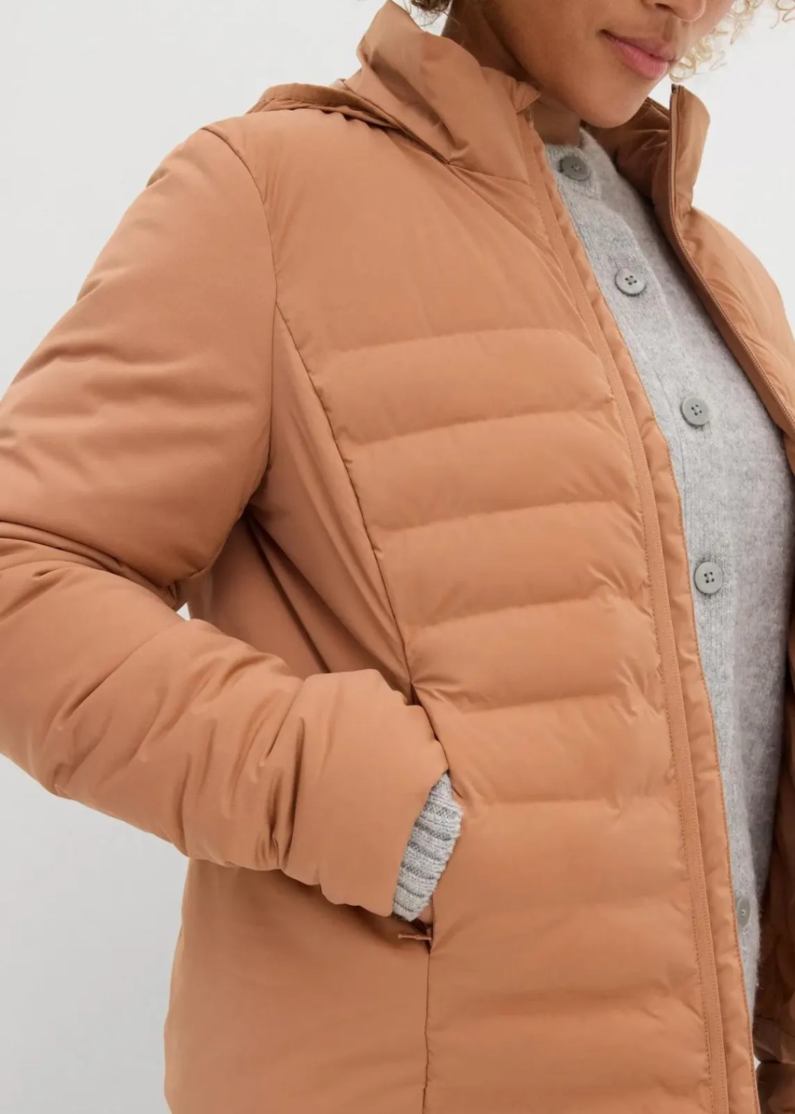 bonprix Bekleidung·Hosen|Jacken & Mäntel^Steppjacke, ultra leichtes Daunenimitat braun