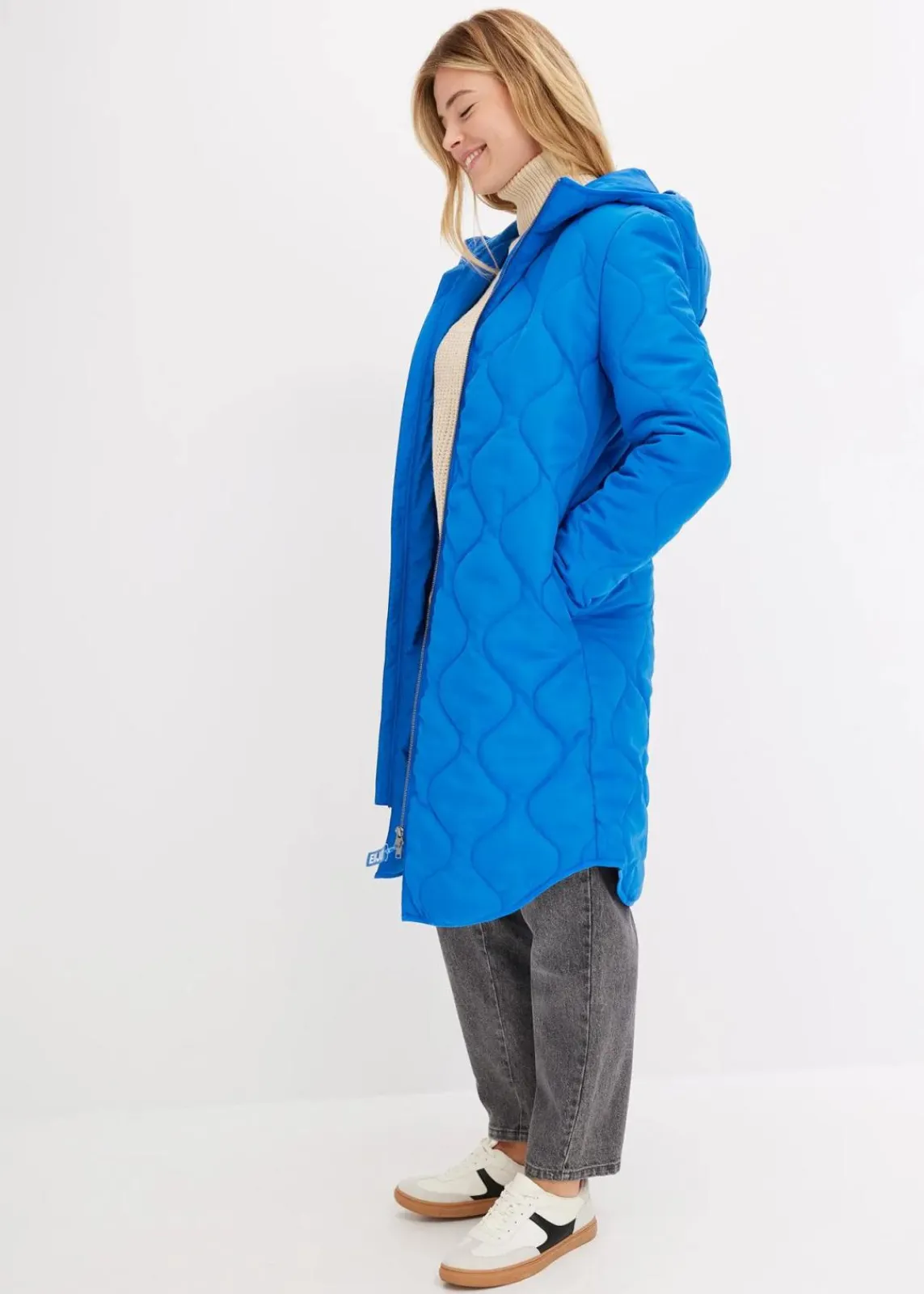 bonprix Jacken & Mäntel|Nachhaltigere Materialien^Steppmantel aus recyceltem Polyester azurblau