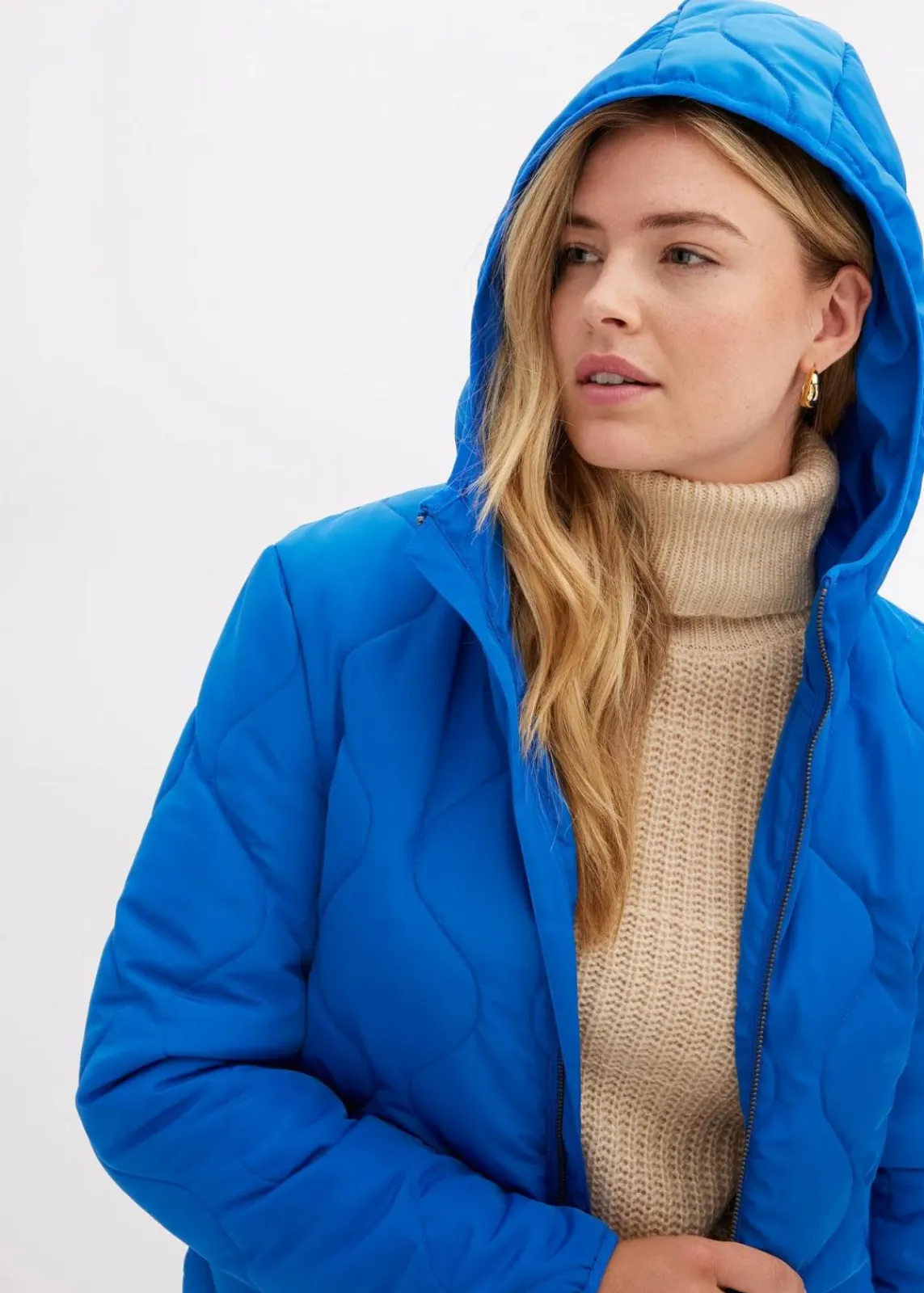 bonprix Jacken & Mäntel|Nachhaltigere Materialien^Steppmantel aus recyceltem Polyester azurblau