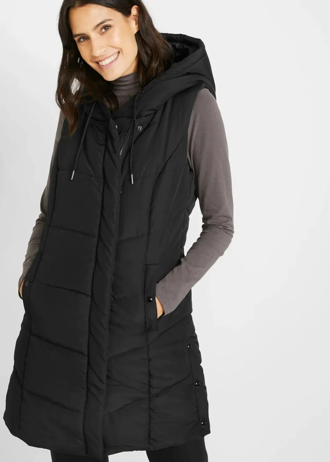 bonprix Bekleidung·Hosen|Nachhaltigere Materialien^Steppweste aus recyceltem Polyester schwarz
