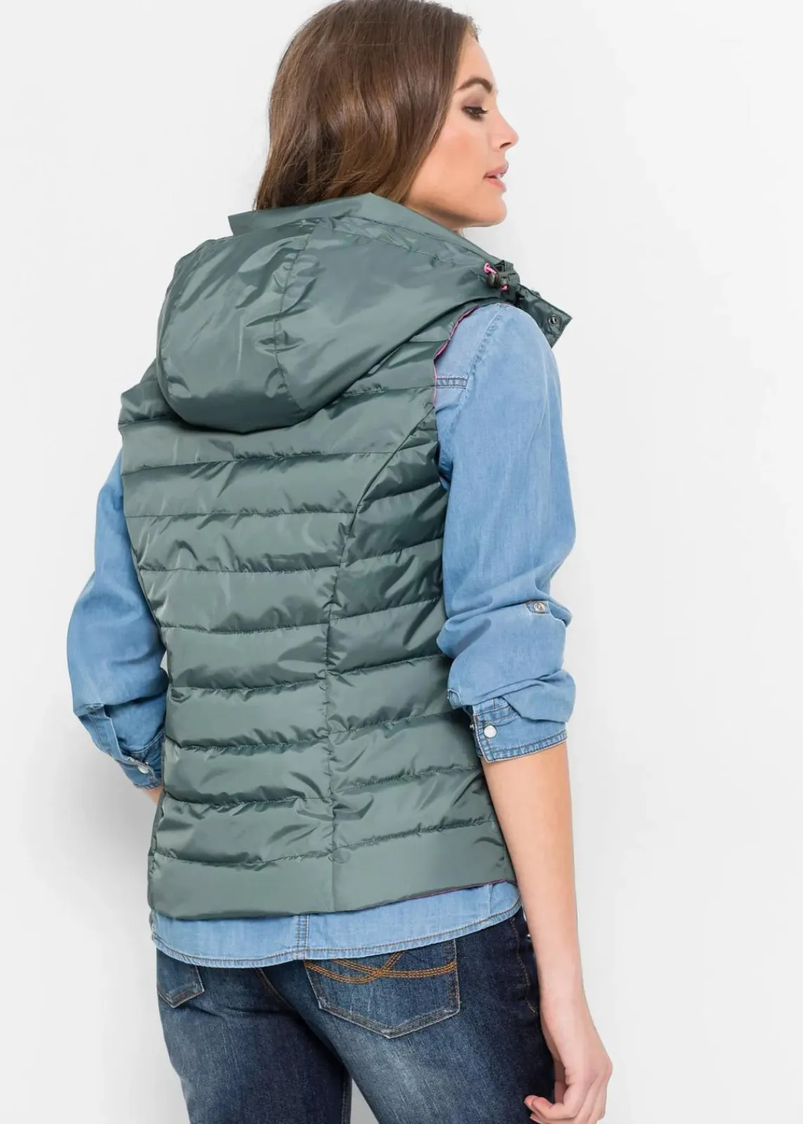 bonprix Jacken & Mäntel|Nachhaltigere Materialien^Steppweste mit Kapuze eukalyptusgrün/rosa
