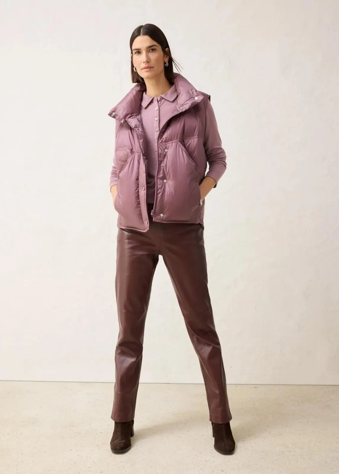 bonprix Bekleidung·Hosen|Jacken & Mäntel^Steppweste mit recycelter Daunen matt violett
