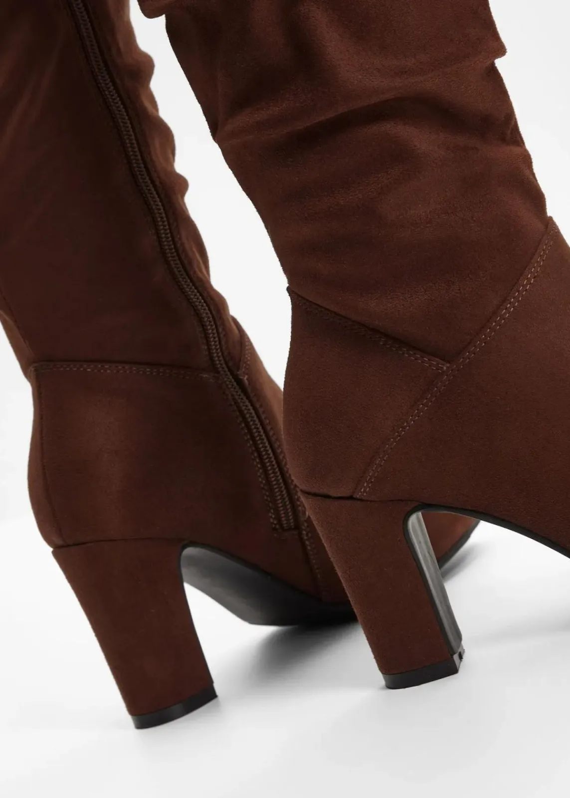 bonprix Stiefel^Stiefel mit Raffung kaffeebraun