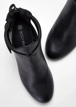 bonprix Stiefeletten^Stiefeletten mit Cut-Outs schwarz