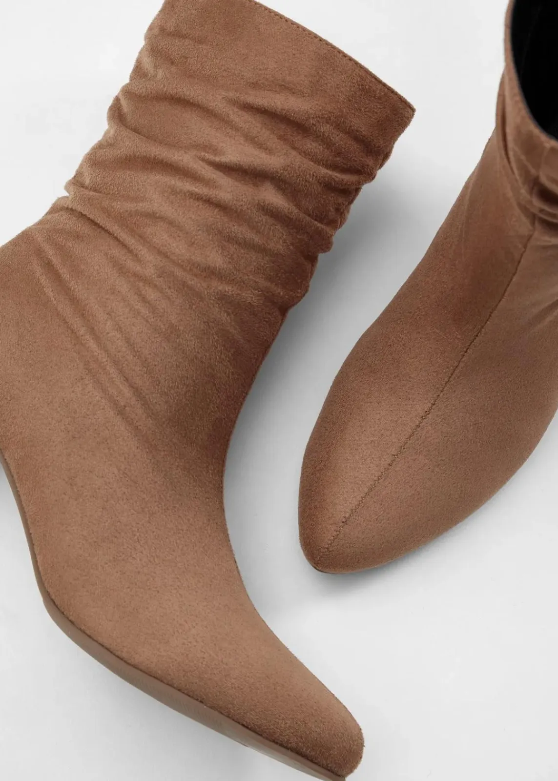 bonprix Stiefeletten^Stiefeletten mit Raffung hellbraun
