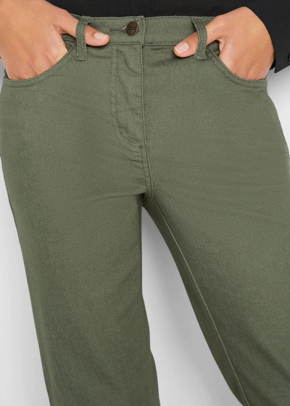 bonprix Hosen|Bekleidung·Kleider^Straight Jeans, Mid Waist, Bequembund oliv