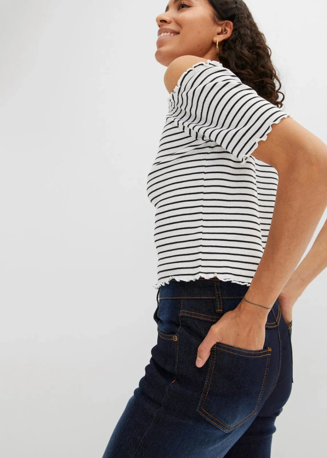 bonprix Kurzgrößen|Bekleidung·Shirts & Tops^Straight Jeans Mid Waist, Stretch dunkelblau used