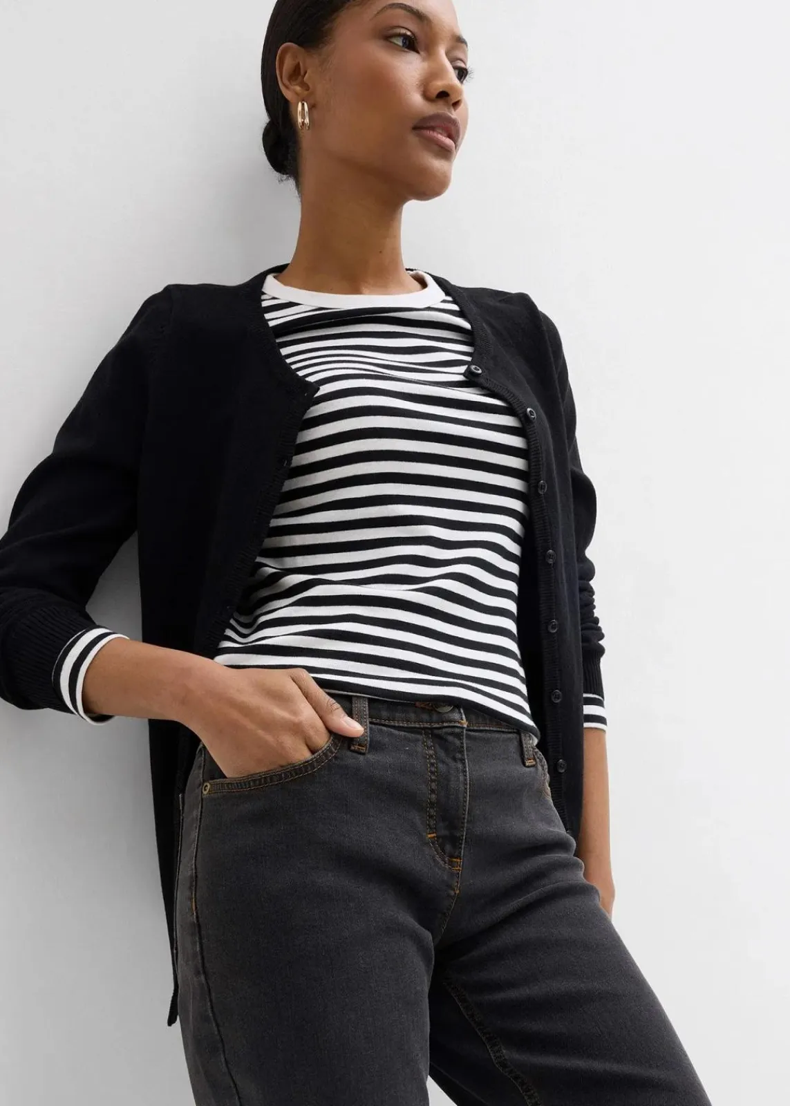 bonprix Kurzgrößen|Jeans^Straight Jeans Mid Waist, Stretch schwarz