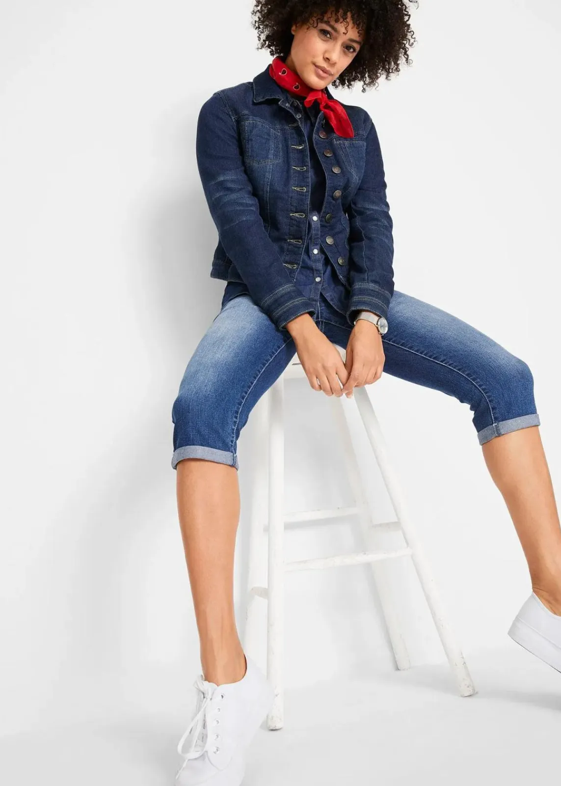 bonprix Bekleidung·Shirts & Tops|Jeans^Straight Jeans Mid Waist, cropped blau used