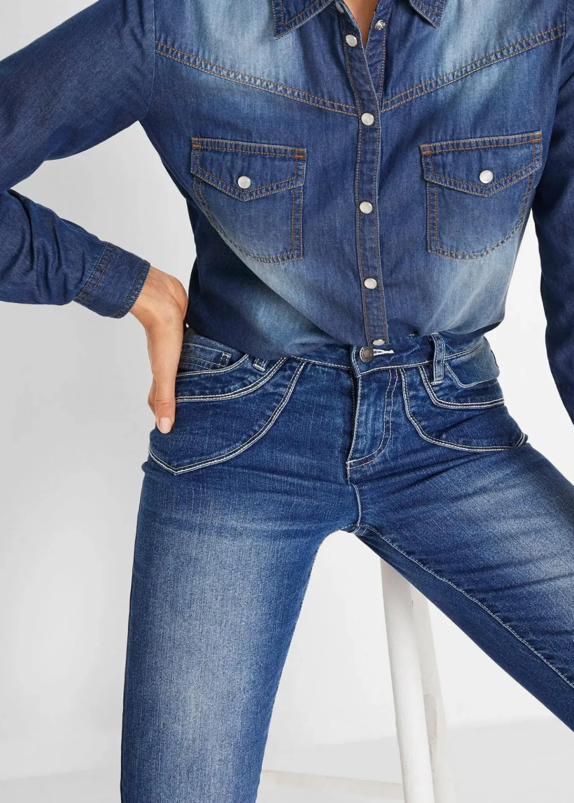 bonprix Bekleidung·Shirts & Tops|Jeans^Straight Jeans Mid Waist, cropped blau used