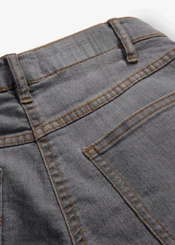 bonprix Jeans|Kurzgrößen^Straight Jeans Mid Waist, Stretch grau used