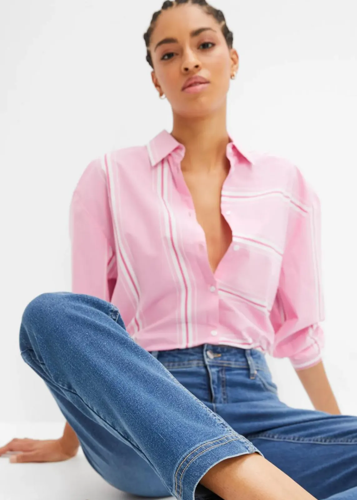 bonprix Jeans|Kurzgrößen^Straight Jeans Mid Waist, Stretch mittelblau denim used