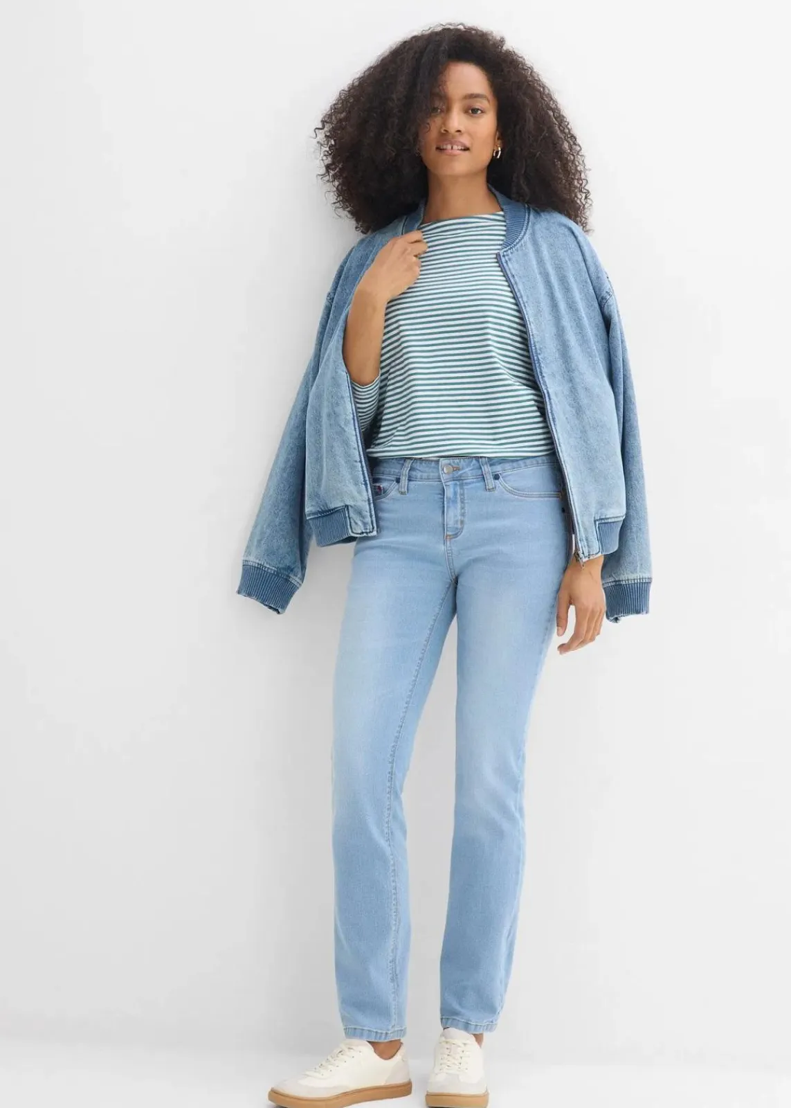 bonprix Jeans|Kurzgrößen^Straight Jeans Mid Waist, Stretch hellblau denim used