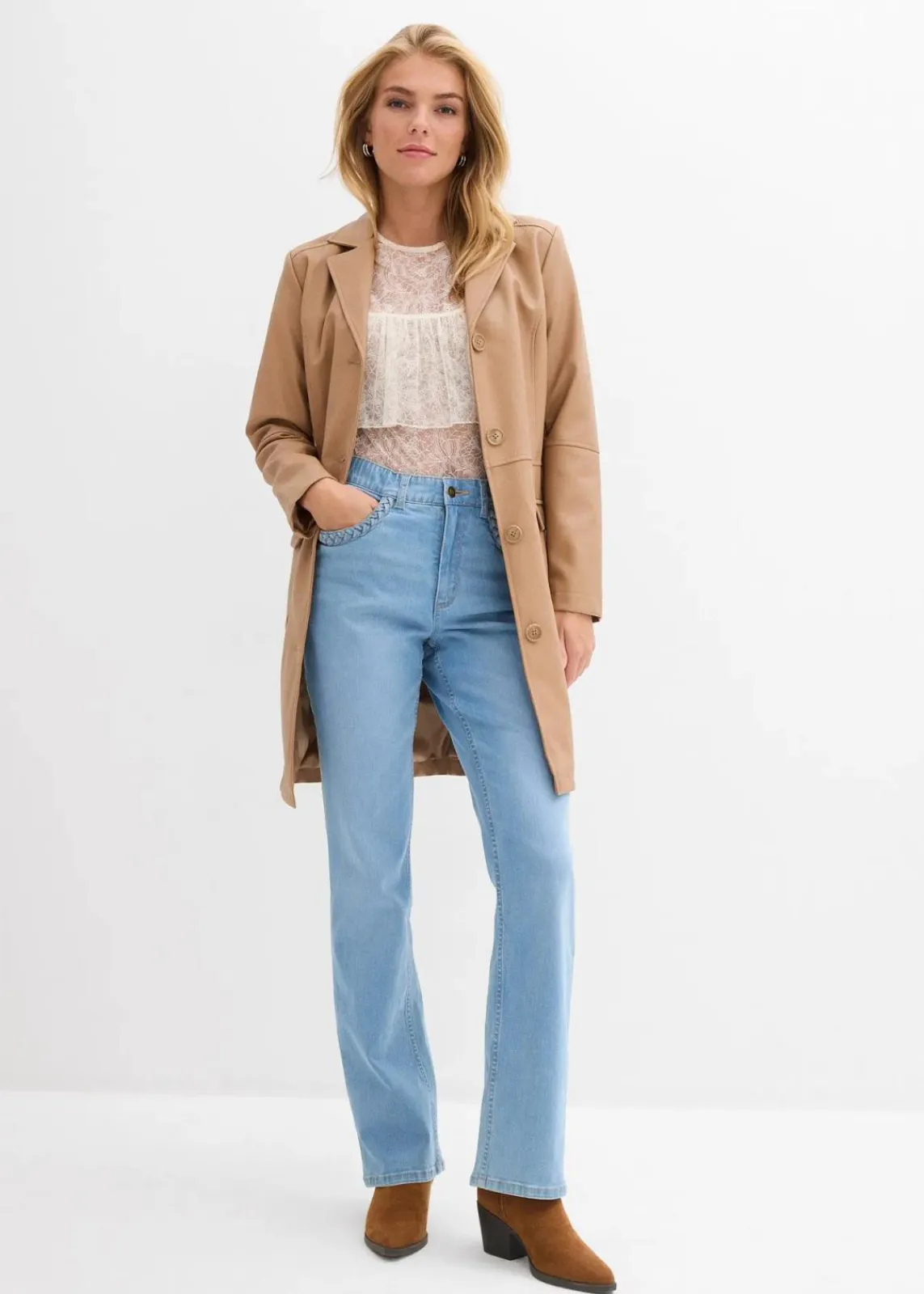 bonprix Jeans|Bekleidung·Shirts & Tops^Straight-Jeans High Waist mit Taschendetails hellblau denim used