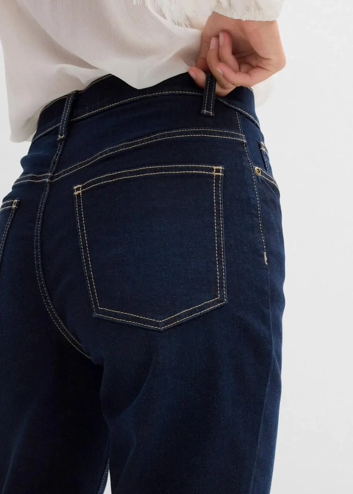 bonprix Bekleidung·Shirts & Tops|Jeans^Straight-Jeans High Waist cropped dunkelblau denim used