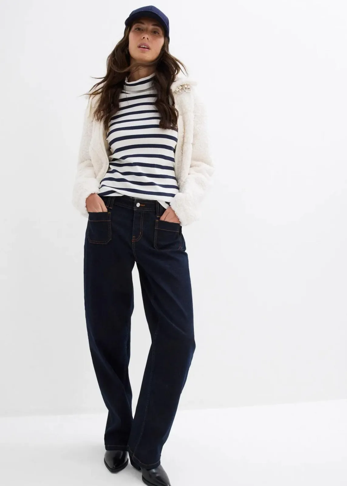 bonprix Jeans|Bekleidung·Shirts & Tops^Straight-Jeans Mid Waist tiefblau denim ungewaschen