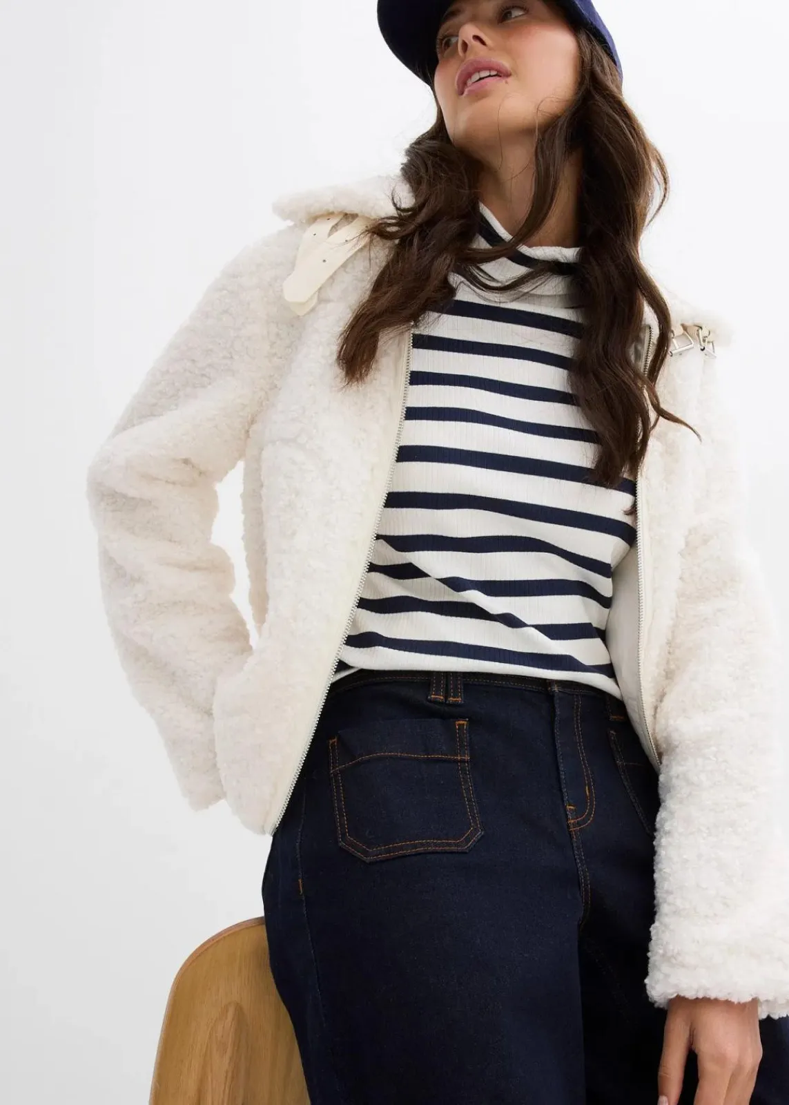 bonprix Jeans|Bekleidung·Shirts & Tops^Straight-Jeans Mid Waist tiefblau denim ungewaschen