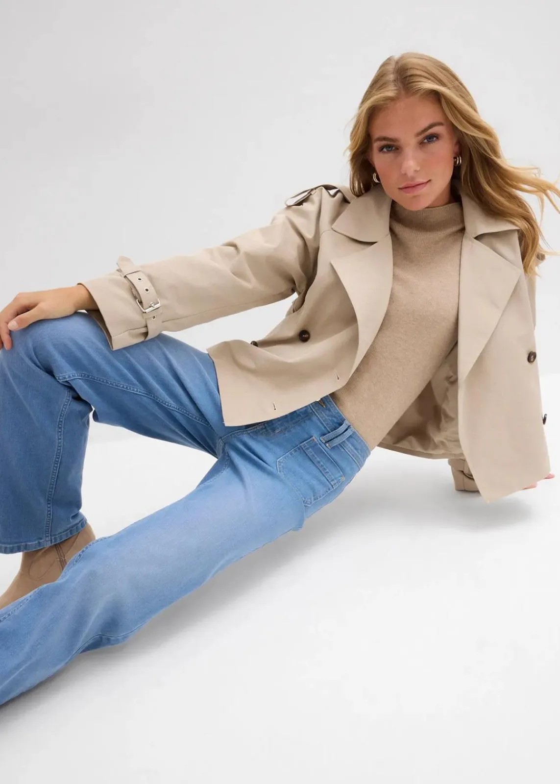 bonprix Bekleidung·Shirts & Tops|Jeans^Straight-Jeans Mid Waist hellblau denim used