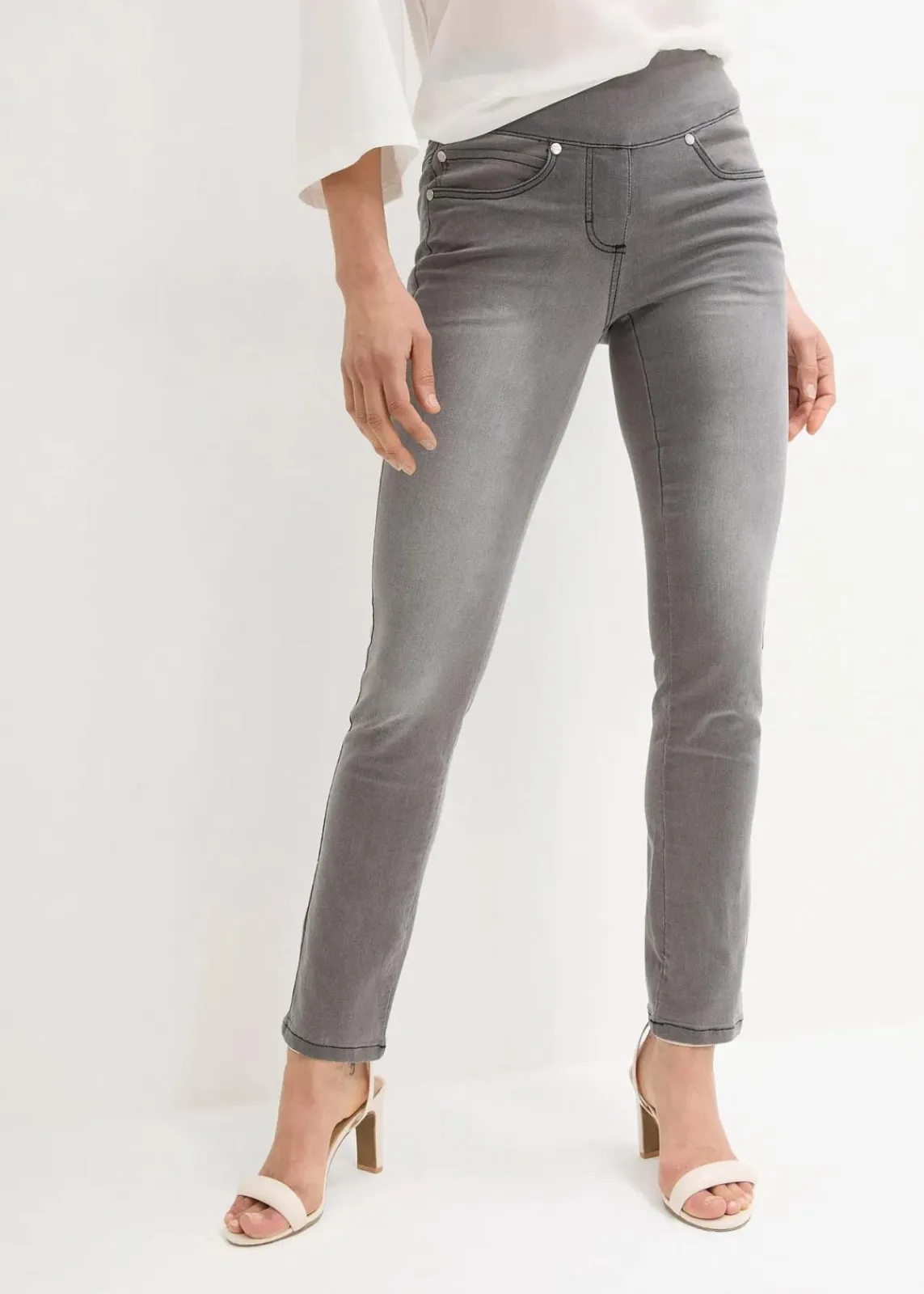 bonprix Kurzgrößen|Bekleidung·Shirts & Tops^Straight-Jeans Mid Waist, Super Stretch mit Bequembund grey denim