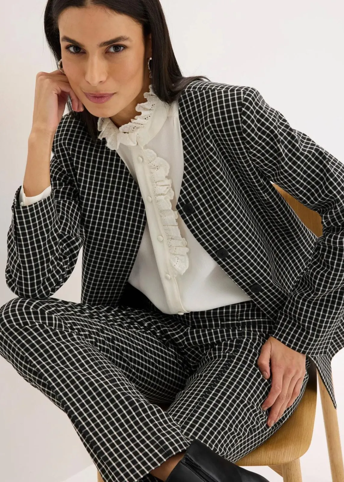 bonprix Blazer|Bekleidung·Basics^Stretch Blazer aus Bengalin schwarz/wollweiß kariert