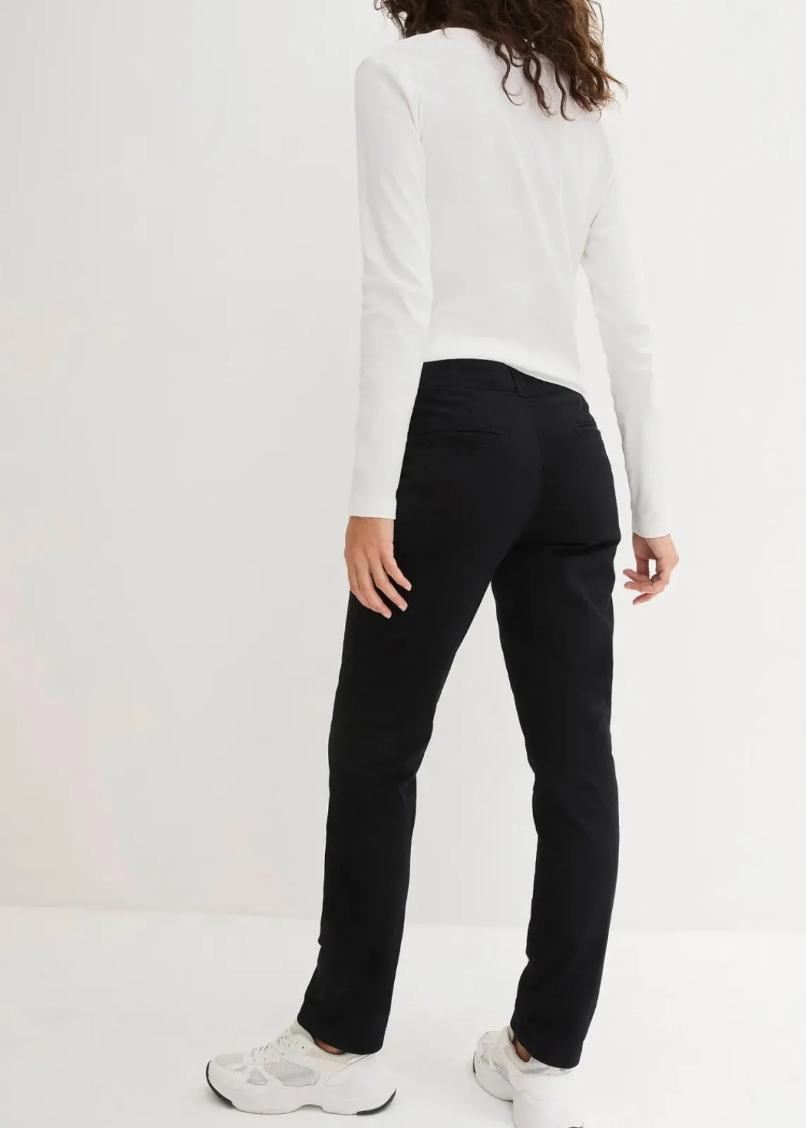 bonprix Kurzgrößen|Hosen^Stretch-Chinohose schwarz
