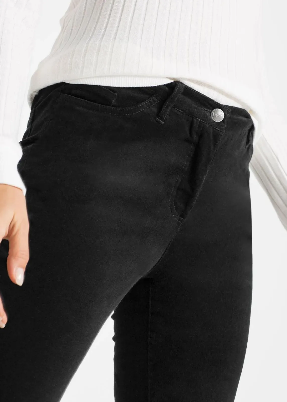 bonprix Bekleidung·Kleider|Nachhaltigere Materialien^Stretch-Cordhose, Slim Fit schwarz