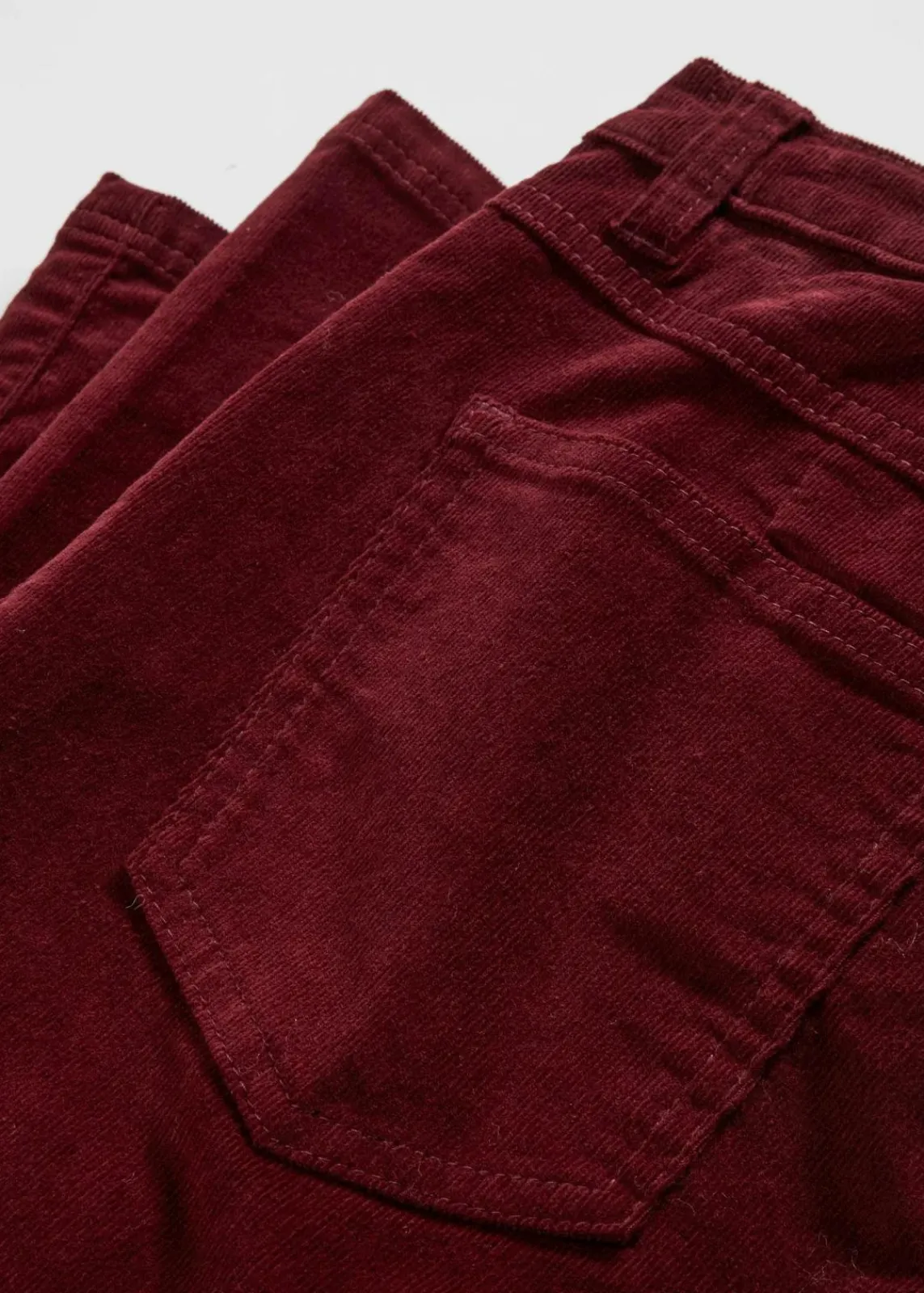 bonprix Hosen|Bekleidung·Kleider^Stretch-Cord-Schlaghose mit High-Waist-Bequembund ahornrot