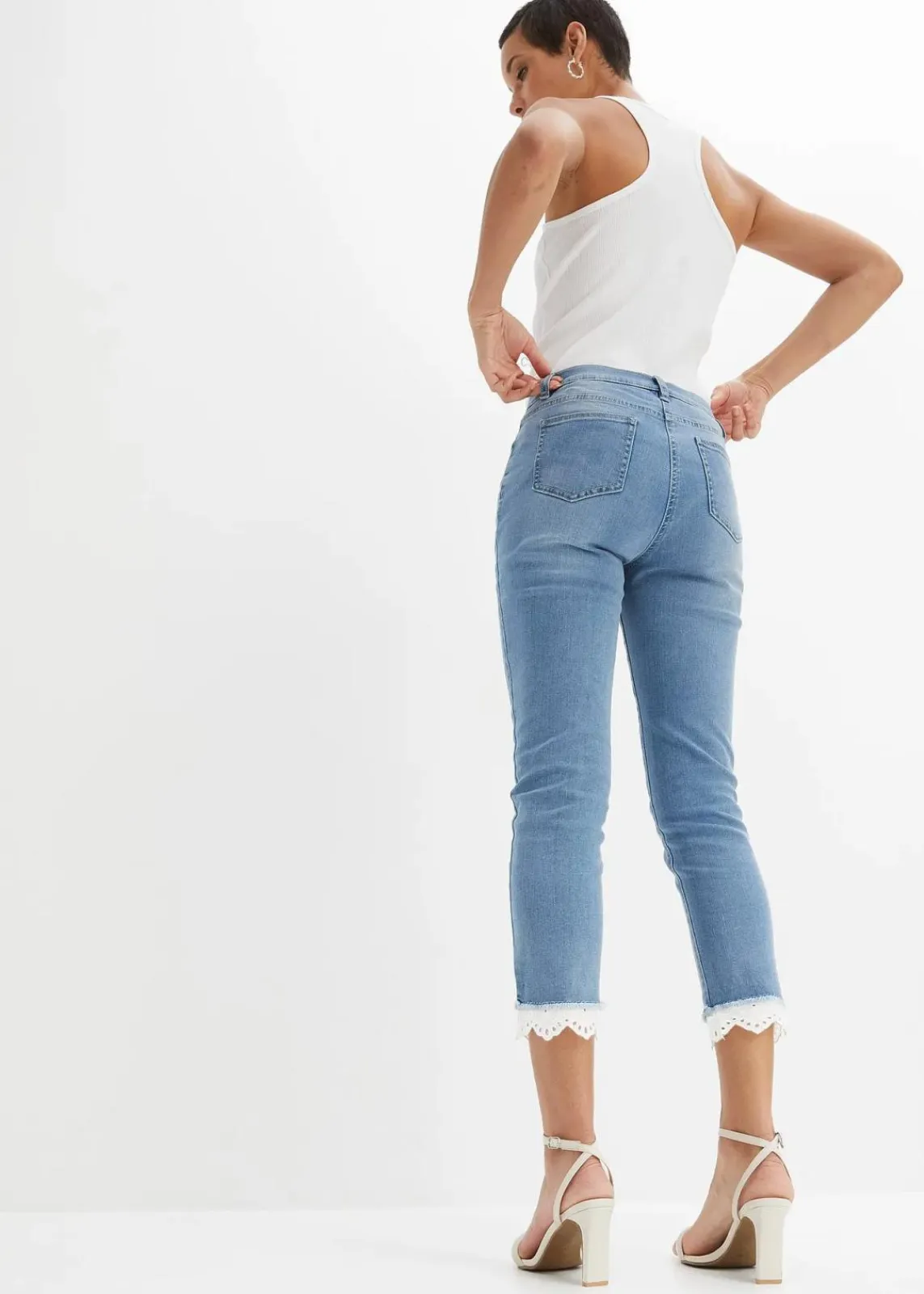 bonprix Bekleidung·Shirts & Tops|Jeans^Stretch-Jeans mit Bordüre blau denim