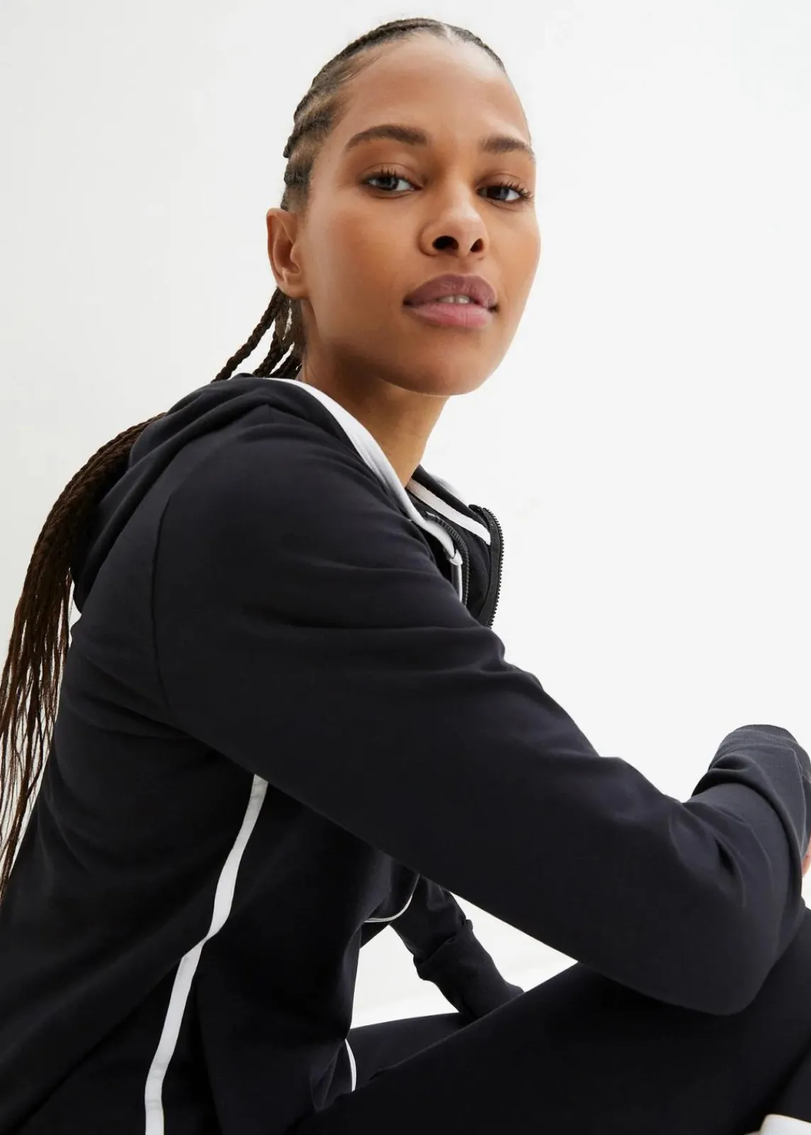 bonprix Hosen|Sweat^Stretch-Jogginganzug aus Baumwolle (2-tlg.Set) schwarz