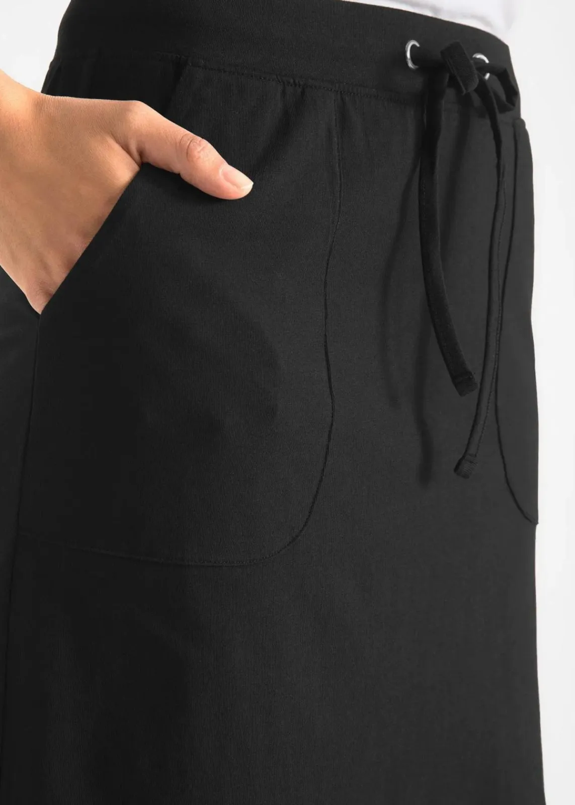 bonprix Basics|Röcke^Stretch-Rock aus Bio-Baumwolle mit Stretch schwarz