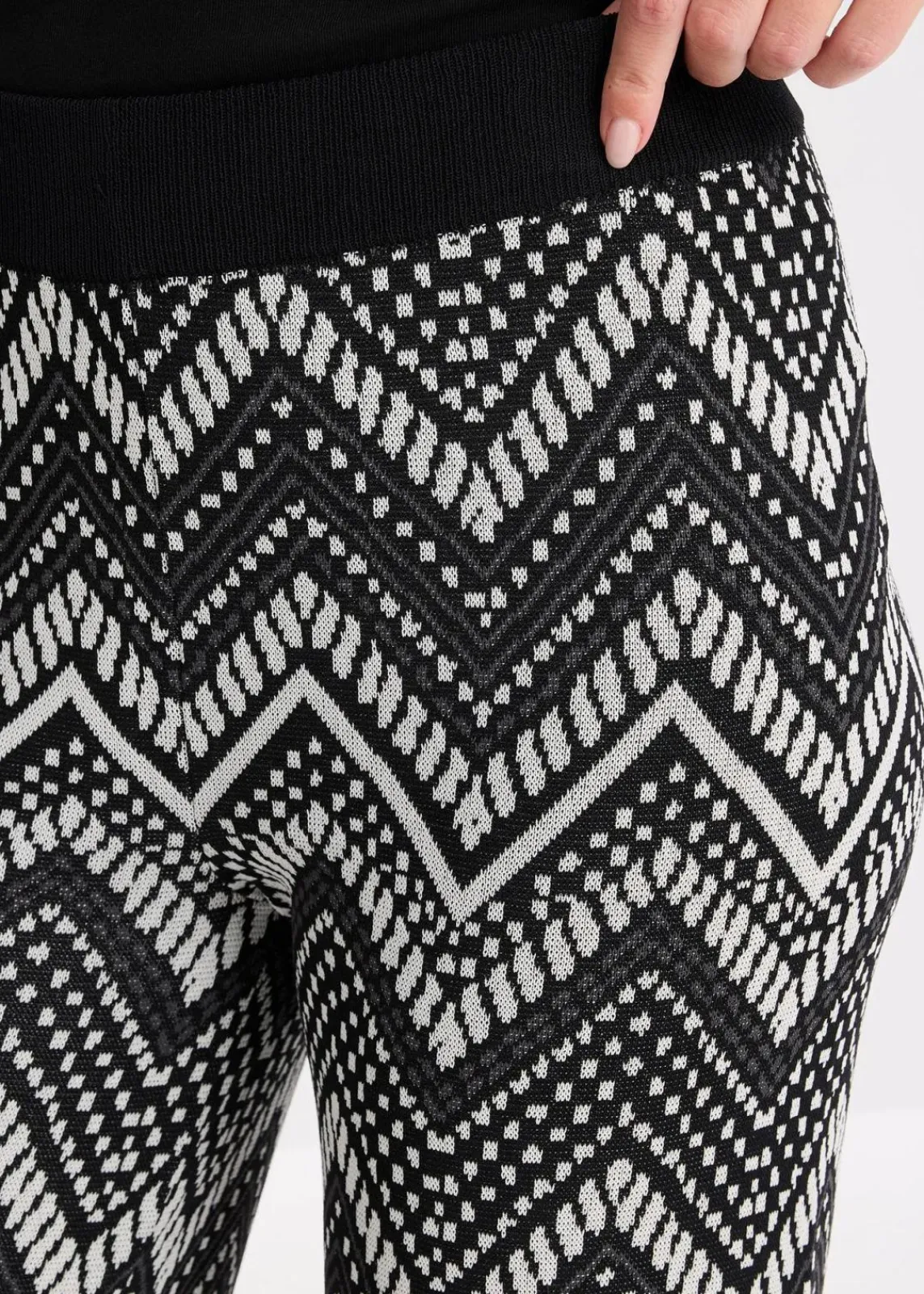 bonprix Zweiteiler & Sets^Strick-Hose schwarz/weiß