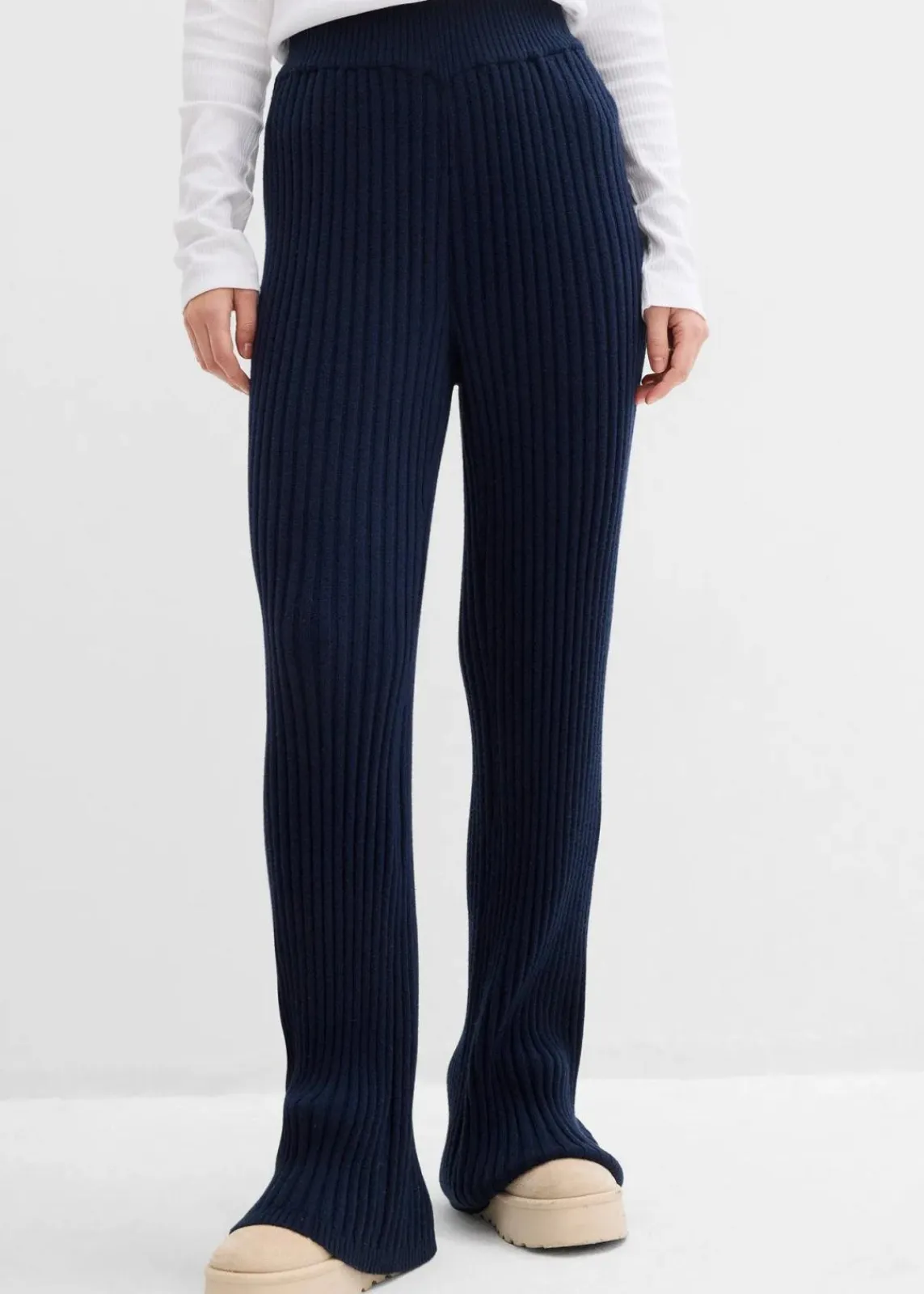 bonprix Hosen|Bekleidung·Kleider^Strickhose aus softem Viskose-Mix dunkelblau