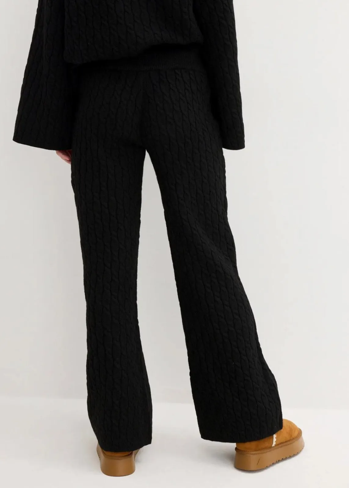 bonprix Bekleidung·Kleider|Hosen^Strickhose mit Zopfmuster schwarz