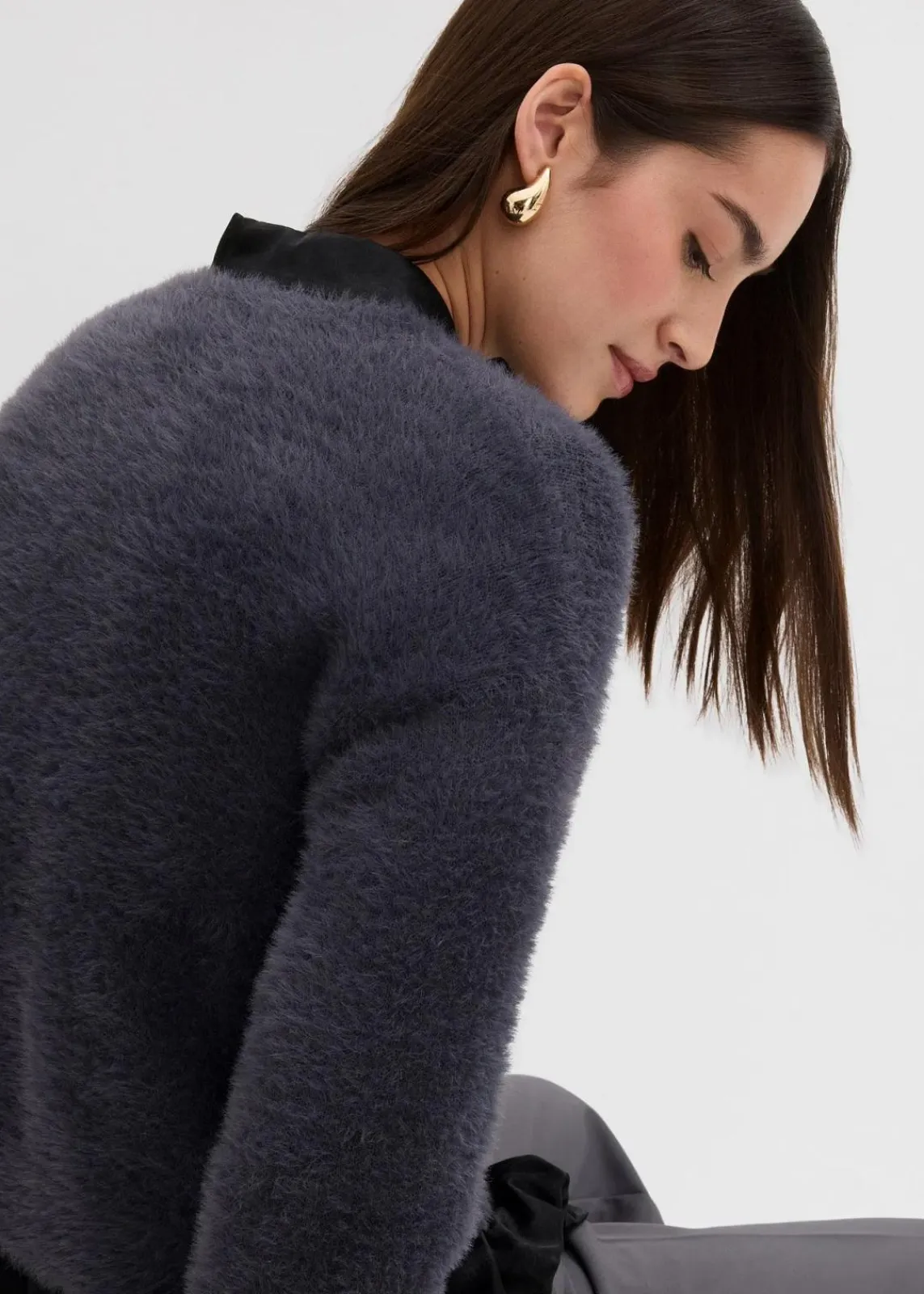 bonprix Bekleidung·Umstandsmode|Bekleidung·Jeans^Strickjacke aus Federgarn-Viskose-Mix anthrazit meliert